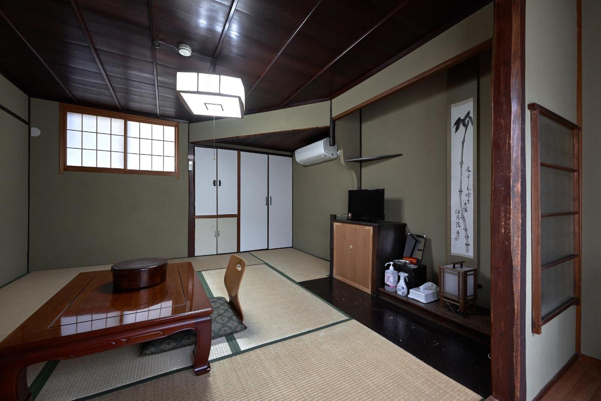 Ryokan Yamamuro Kanazawa Phòng bức ảnh